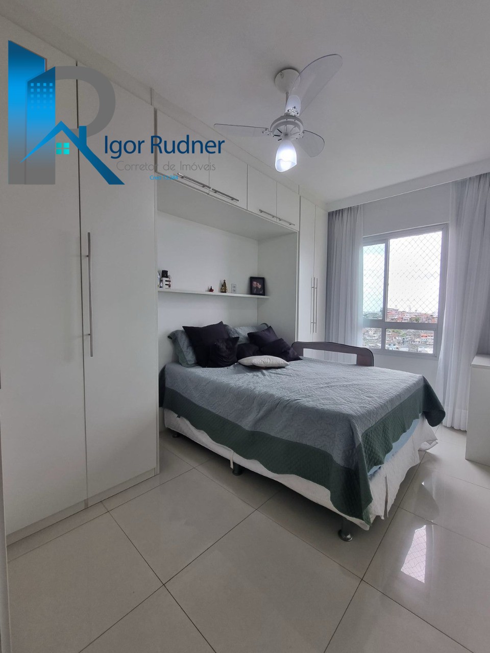 Apartamento à venda com 2 quartos, 75m² - Foto 17