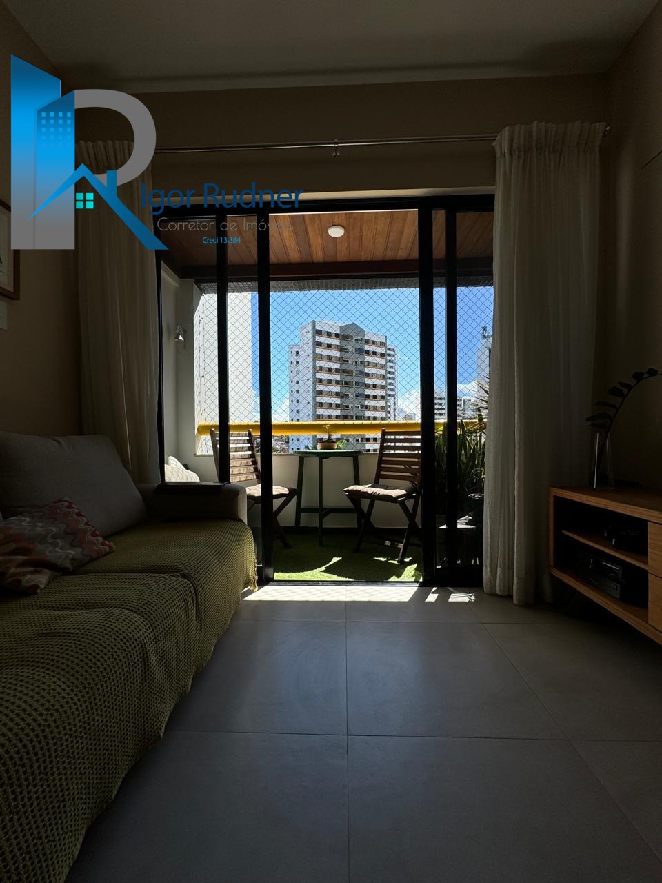 Apartamento à venda com 3 quartos, 85m² - Foto 3