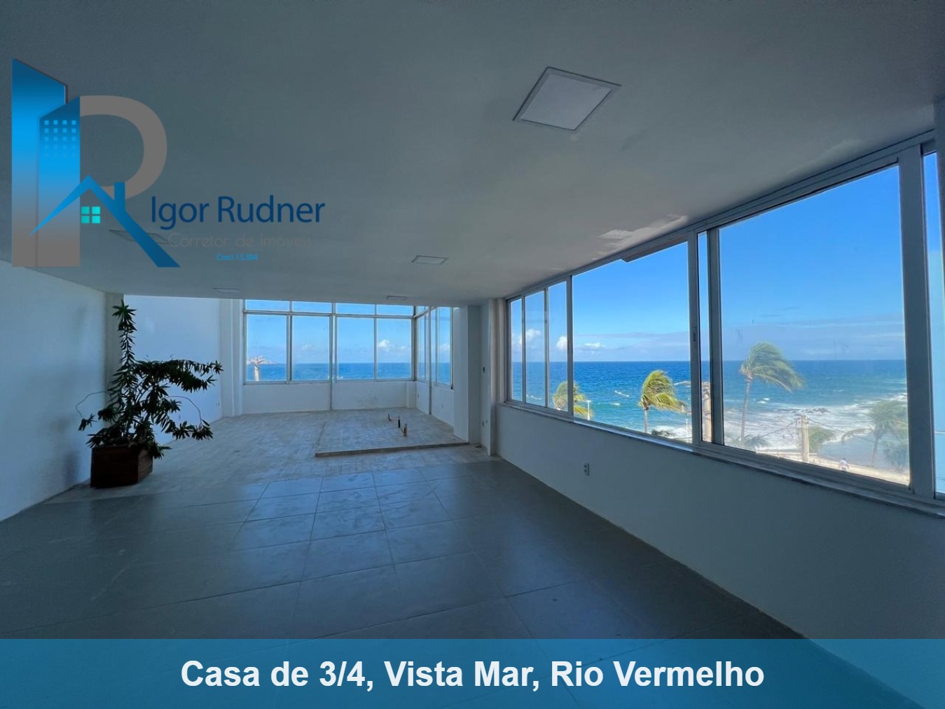 Casa à venda com 3 quartos, 227m² - Foto 1