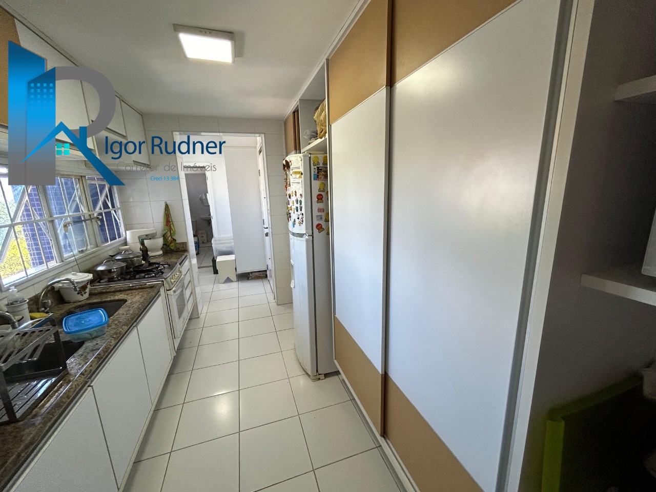 Apartamento à venda com 4 quartos, 162m² - Foto 27