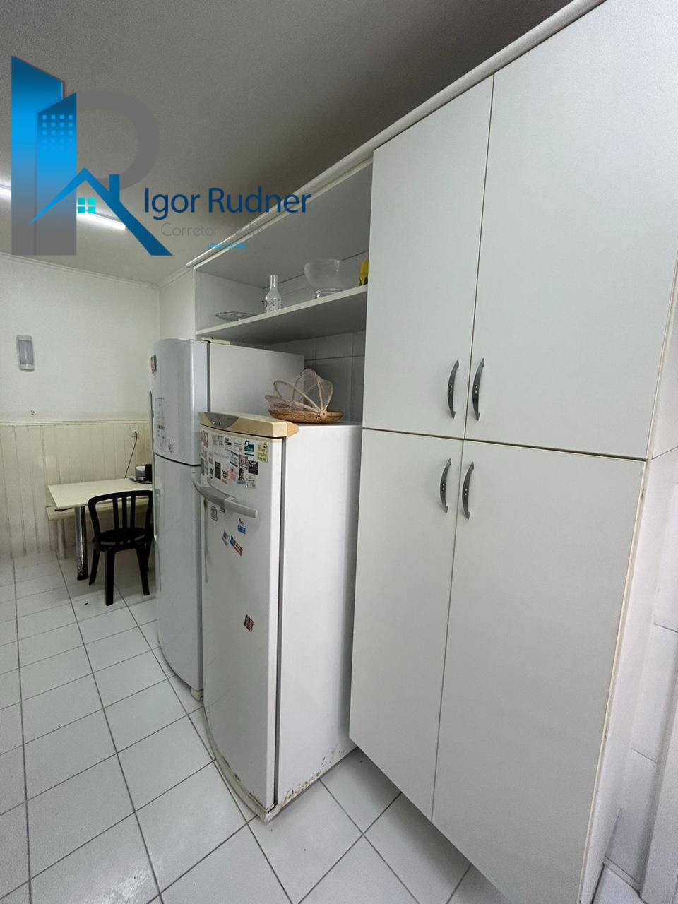 Apartamento à venda com 4 quartos, 225m² - Foto 42