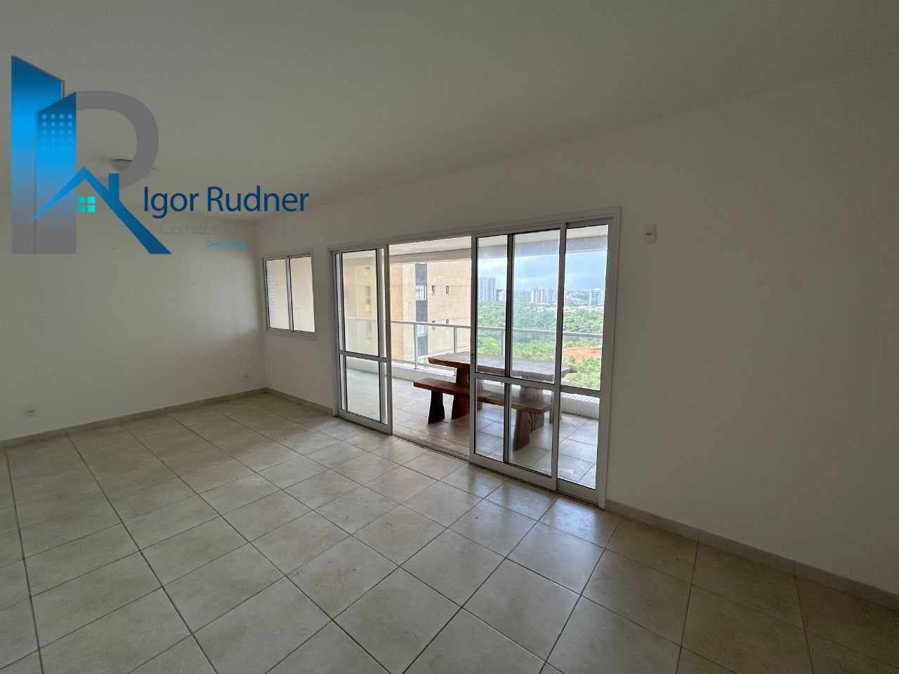 Apartamento à venda com 3 quartos, 110m² - Foto 10