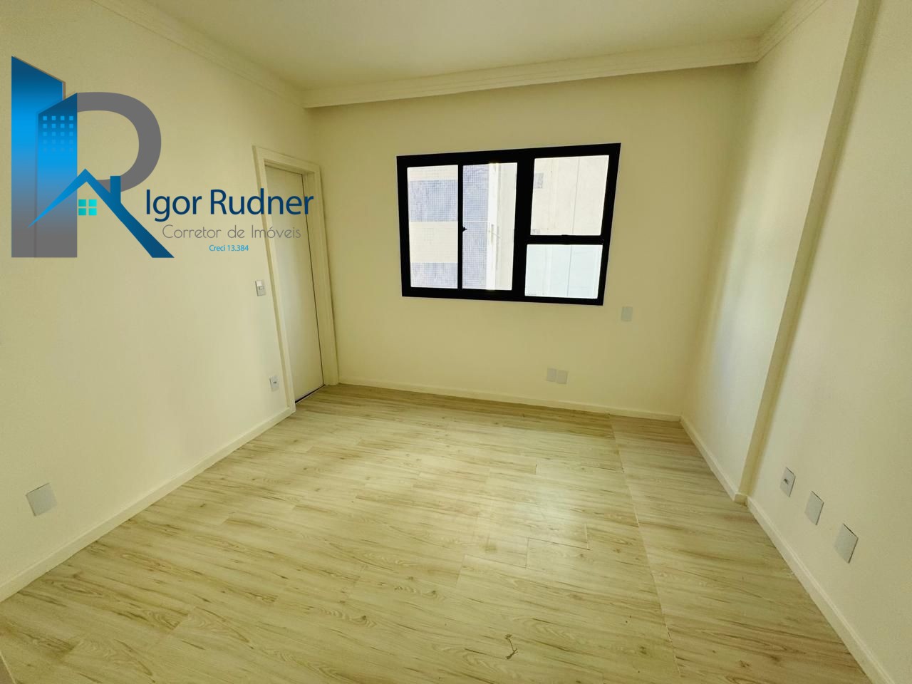 Apartamento à venda com 3 quartos, 94m² - Foto 10