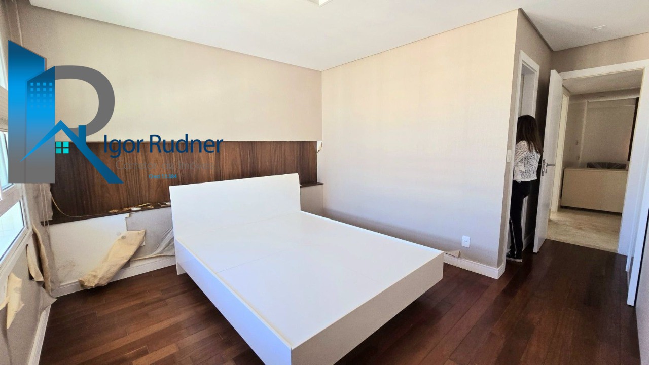 Apartamento à venda com 3 quartos, 150m² - Foto 13