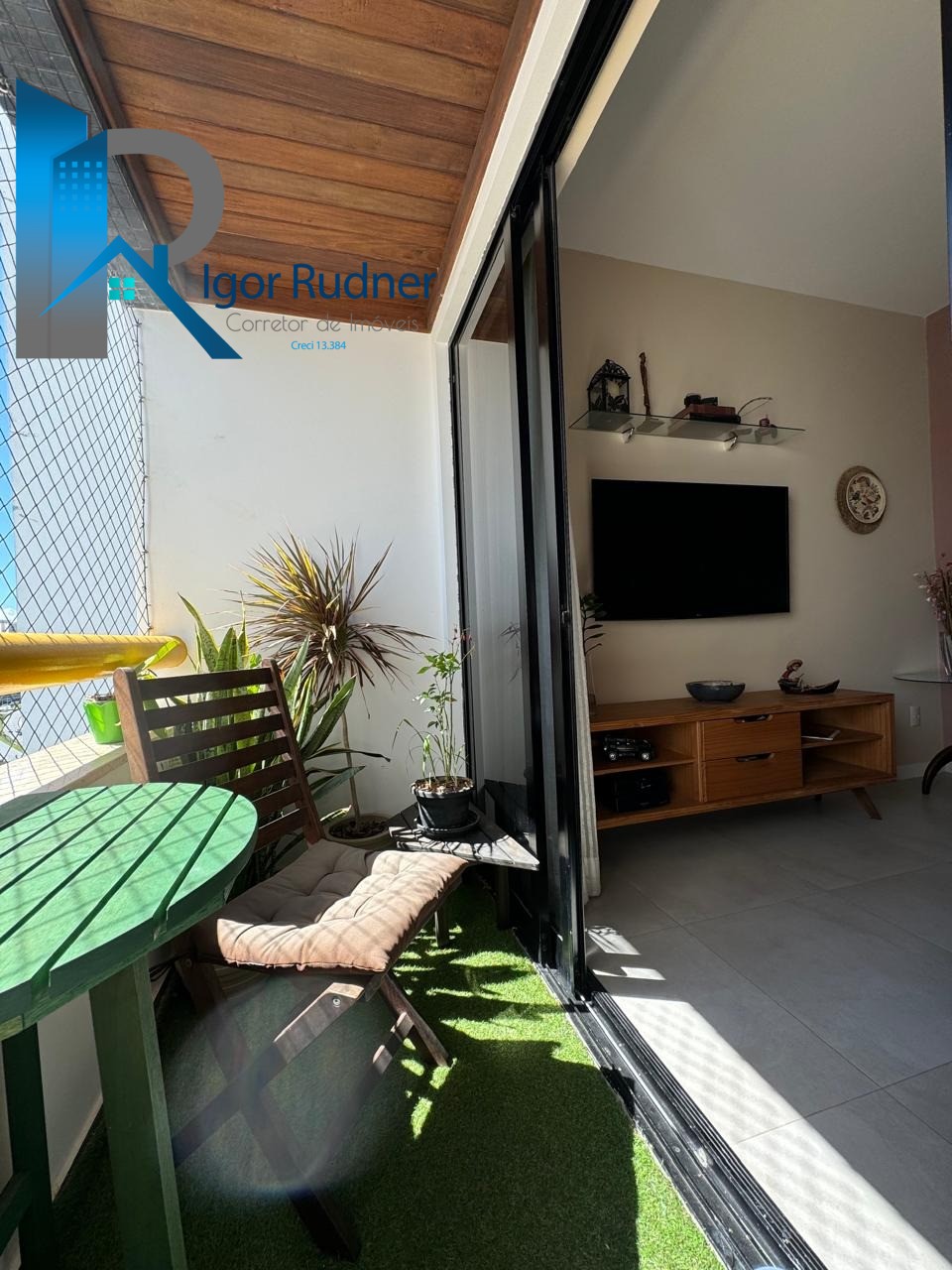 Apartamento à venda com 3 quartos, 85m² - Foto 4