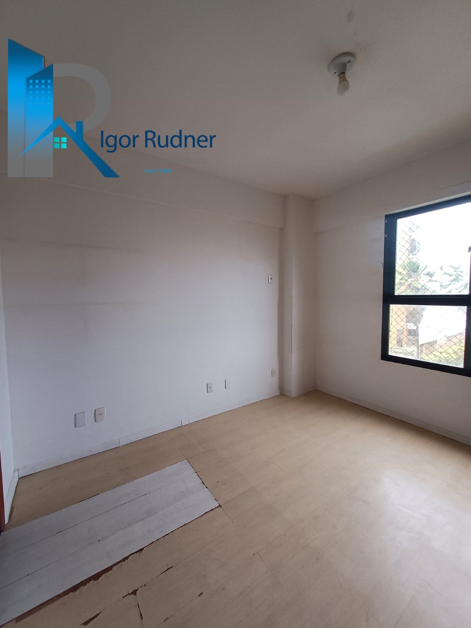 Apartamento à venda com 2 quartos, 60m² - Foto 15