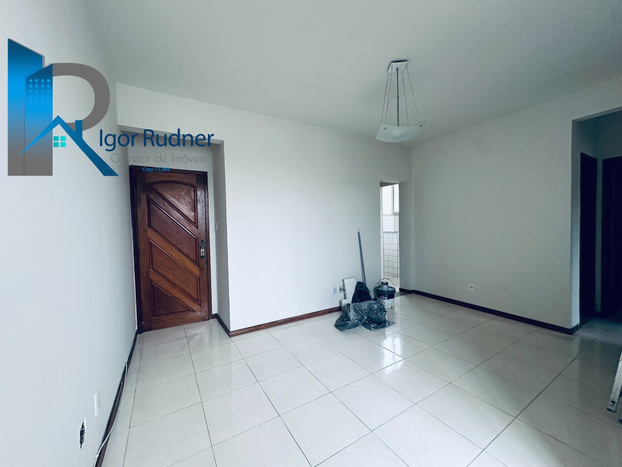 Apartamento à venda com 2 quartos, 68m² - Foto 4