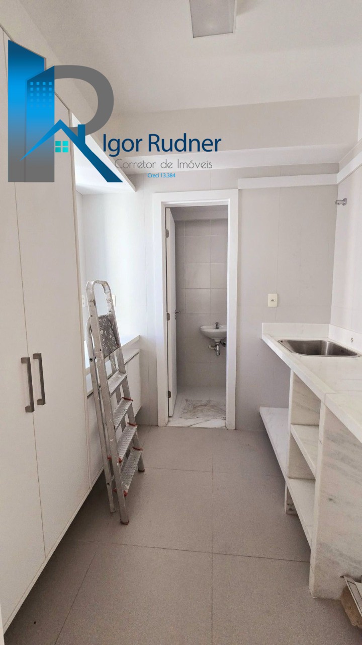 Apartamento à venda com 3 quartos, 150m² - Foto 33