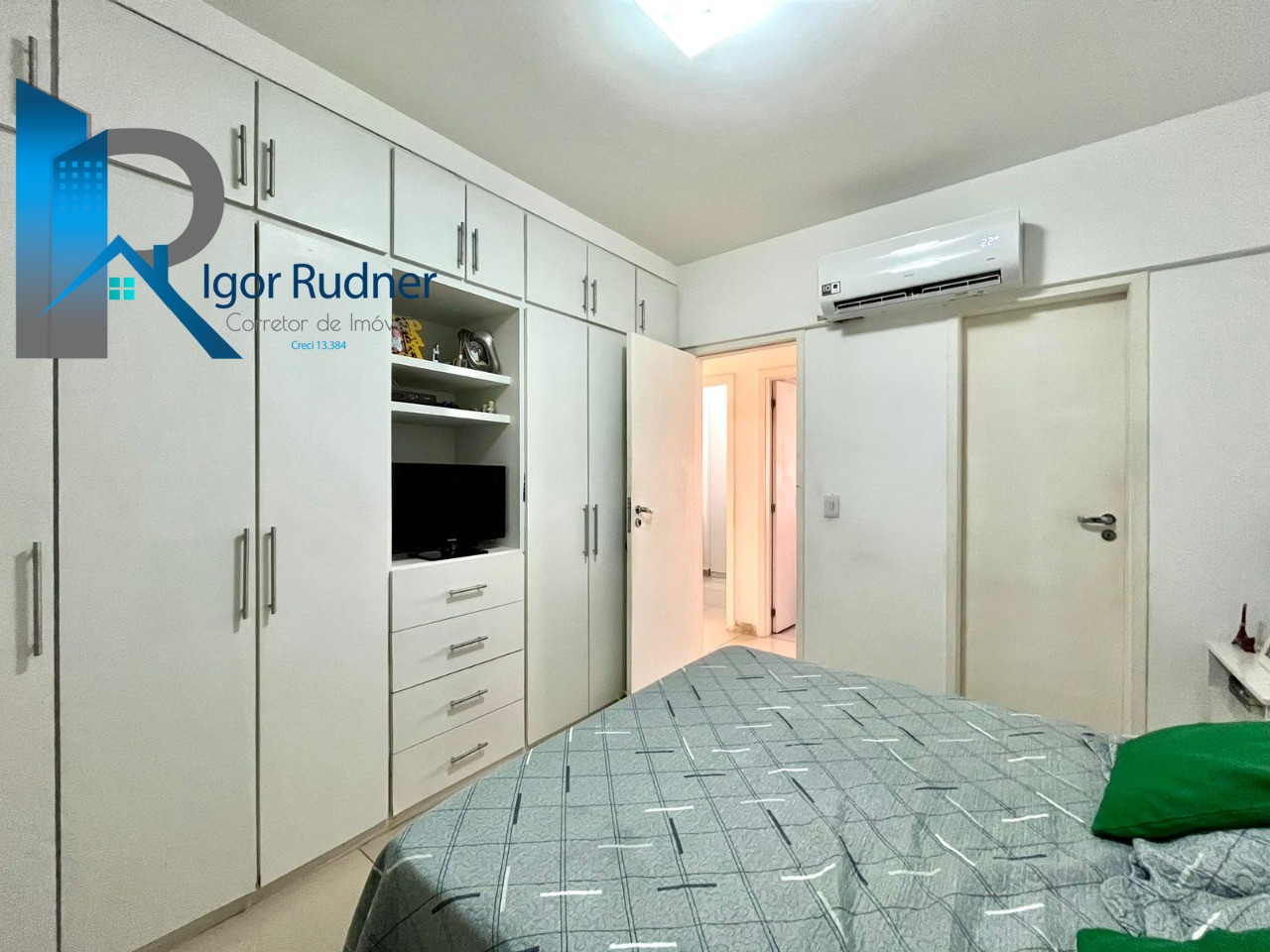 Apartamento à venda com 2 quartos, 80m² - Foto 13