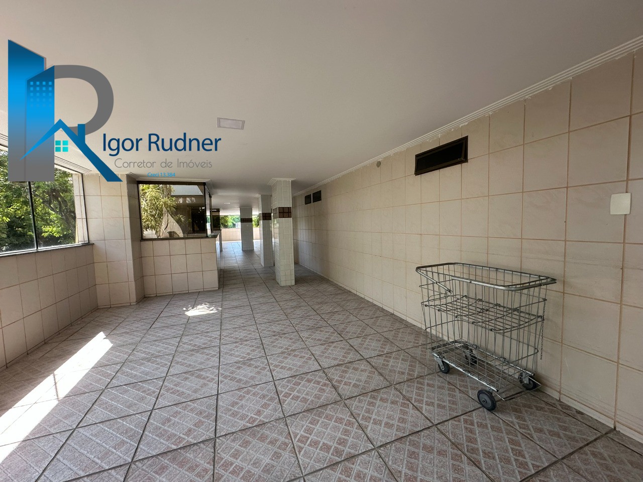 Apartamento à venda com 2 quartos, 55m² - Foto 13