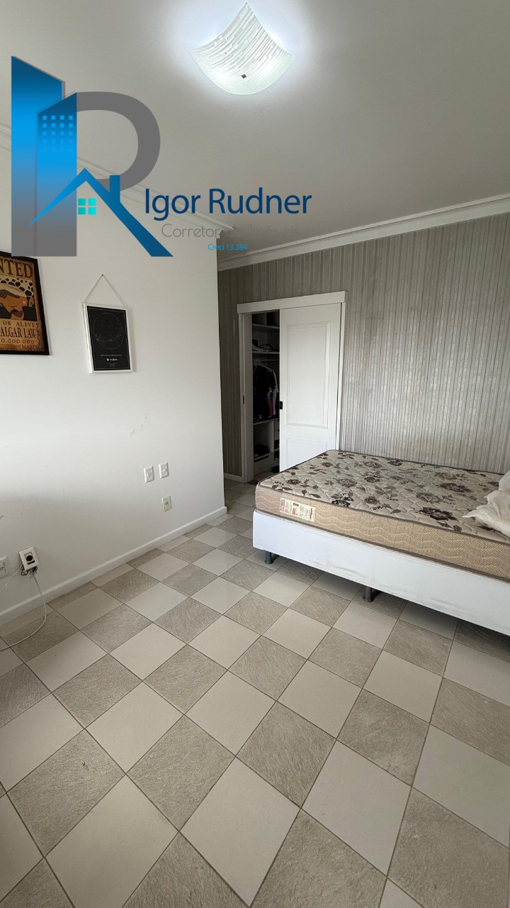 Apartamento à venda com 4 quartos, 200m² - Foto 14