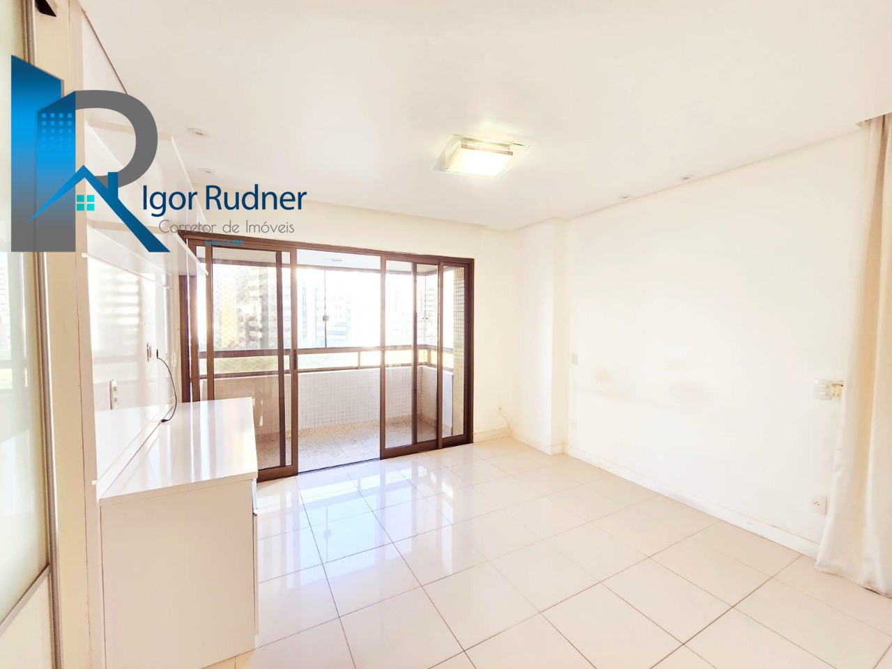 Apartamento à venda com 4 quartos, 181m² - Foto 10