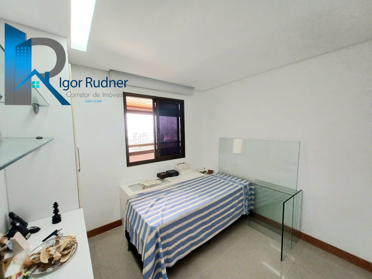 Apartamento à venda com 3 quartos, 137m² - Foto 26