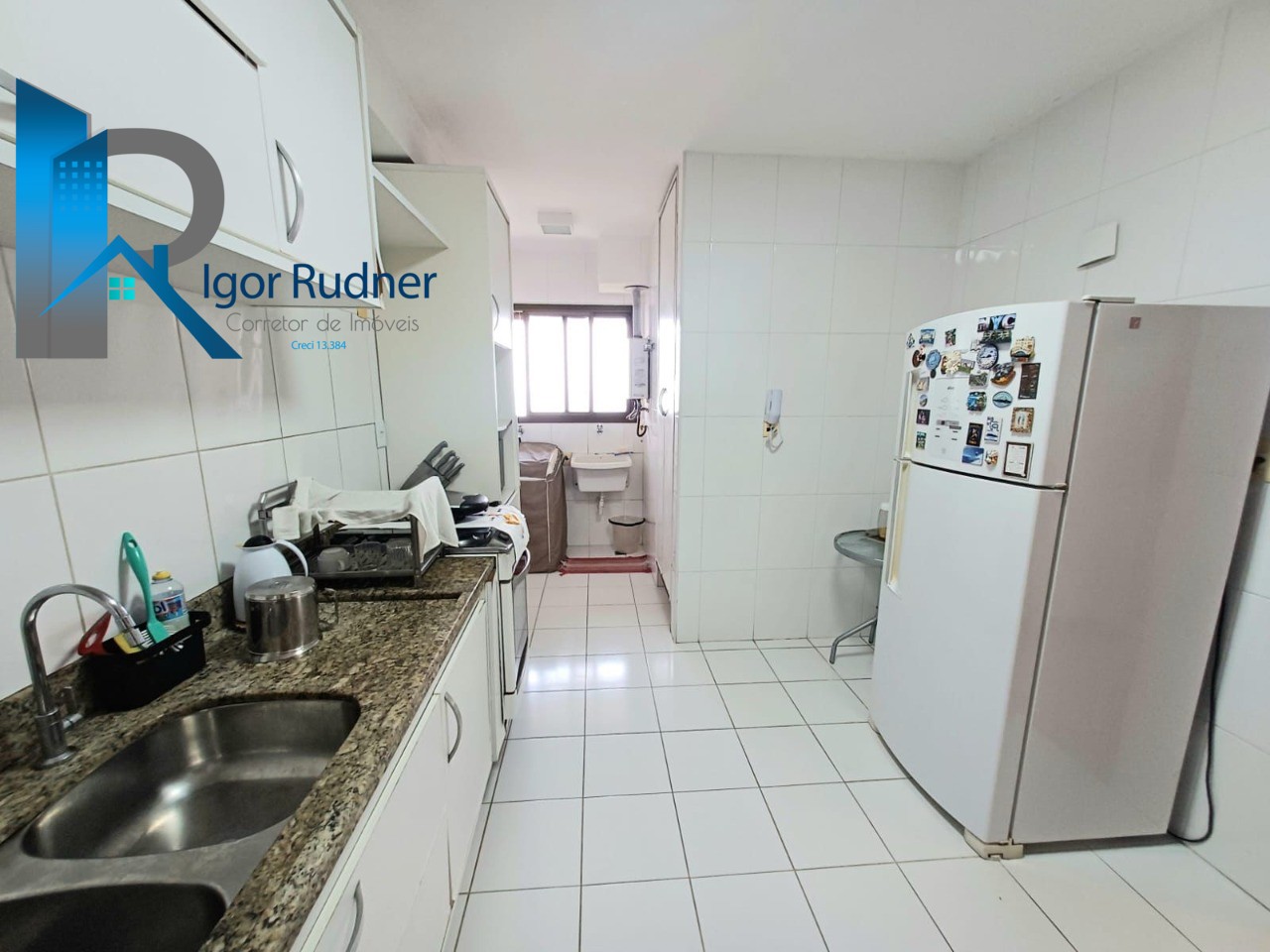 Apartamento à venda com 3 quartos, 137m² - Foto 32