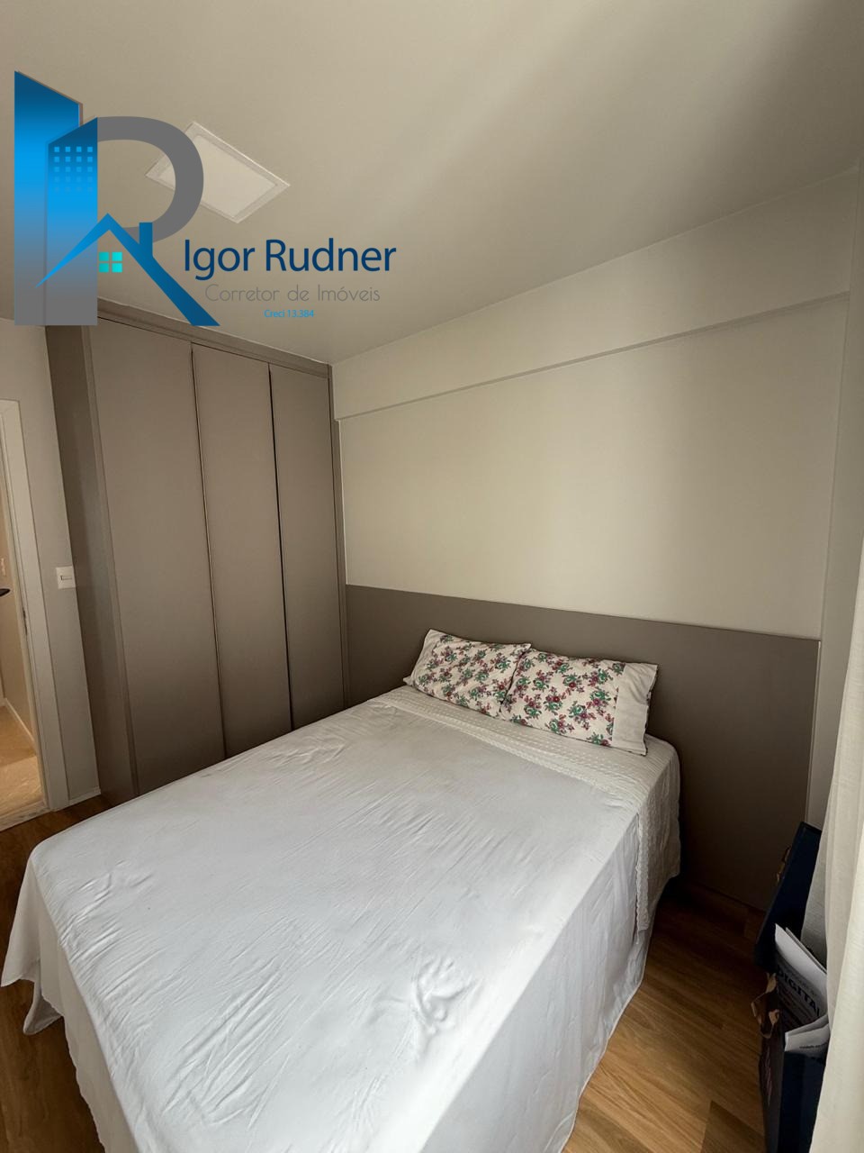 Apartamento à venda com 3 quartos, 95m² - Foto 11