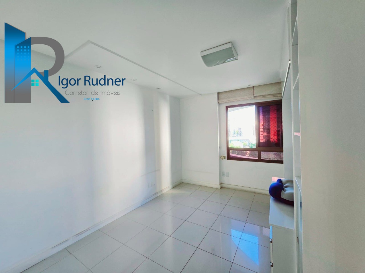 Apartamento à venda com 4 quartos, 181m² - Foto 14