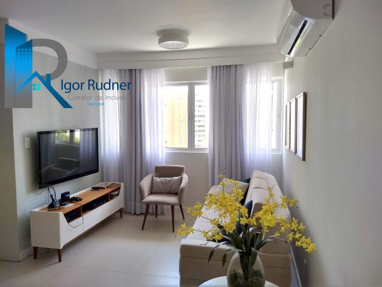 Apartamento à venda com 3 quartos, 103m² - Foto 2