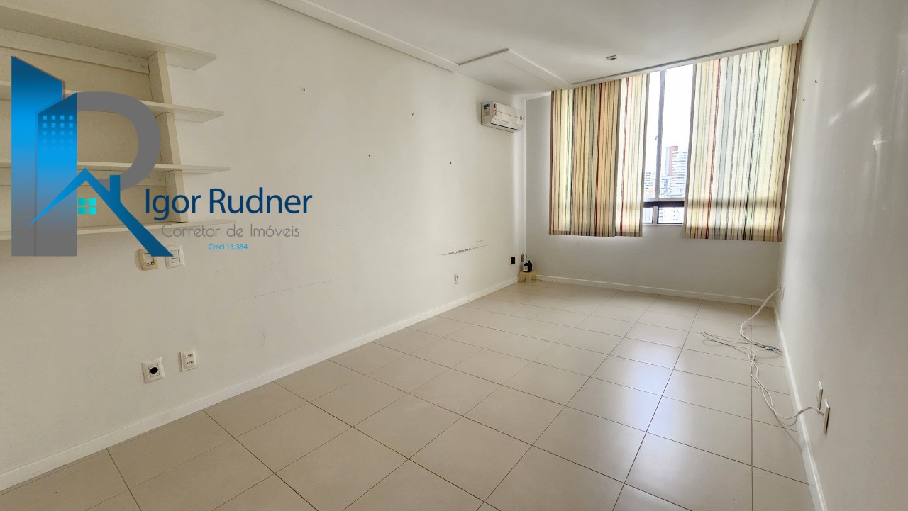 Apartamento à venda com 3 quartos, 260m² - Foto 22