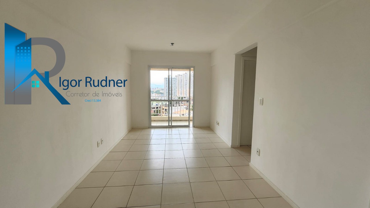 Apartamento à venda com 3 quartos, 67m² - Foto 2