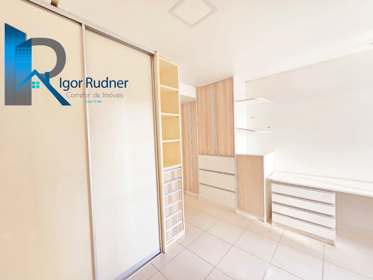 Apartamento à venda com 4 quartos, 181m² - Foto 19