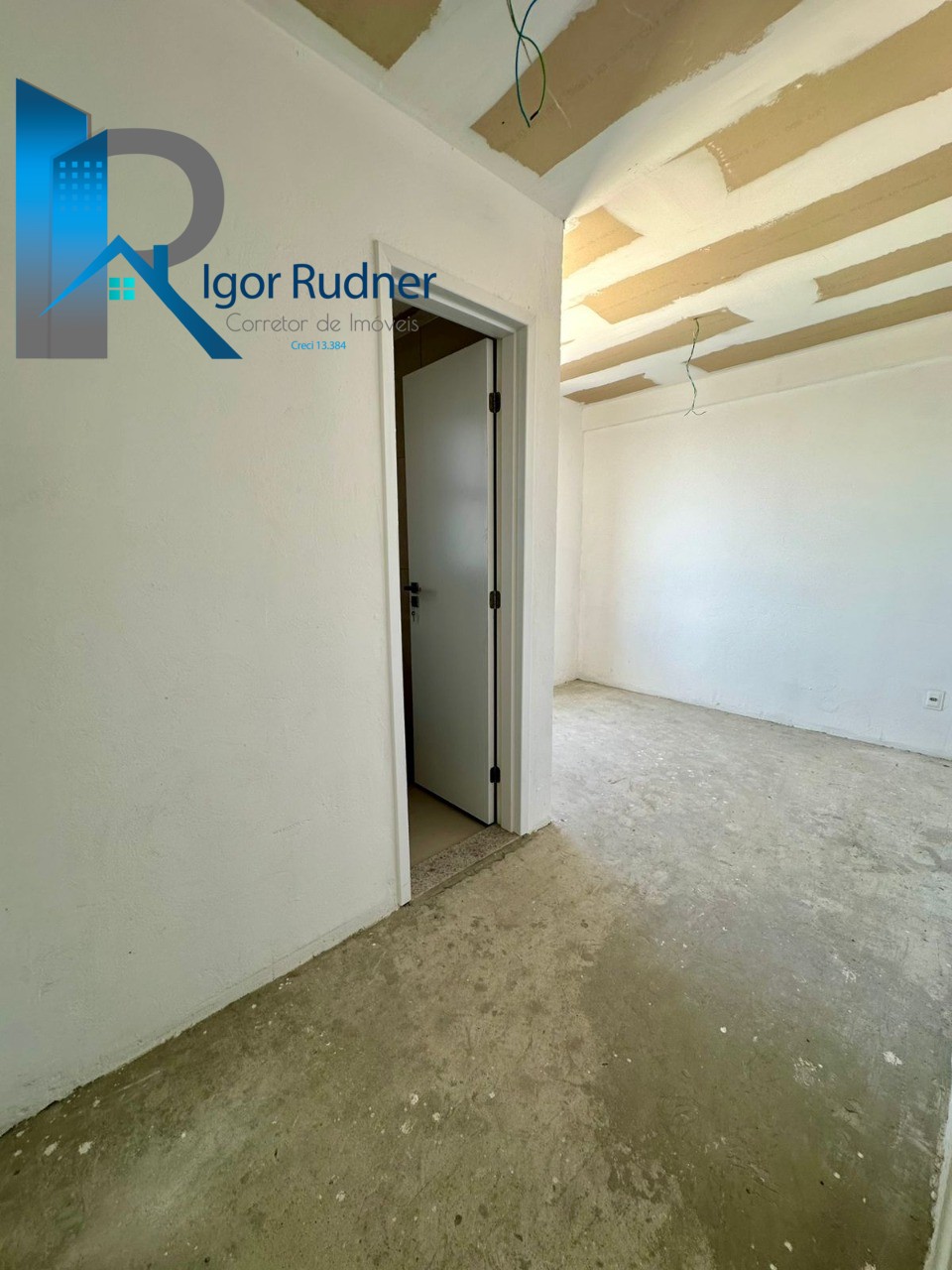 Apartamento à venda com 3 quartos, 103m² - Foto 13