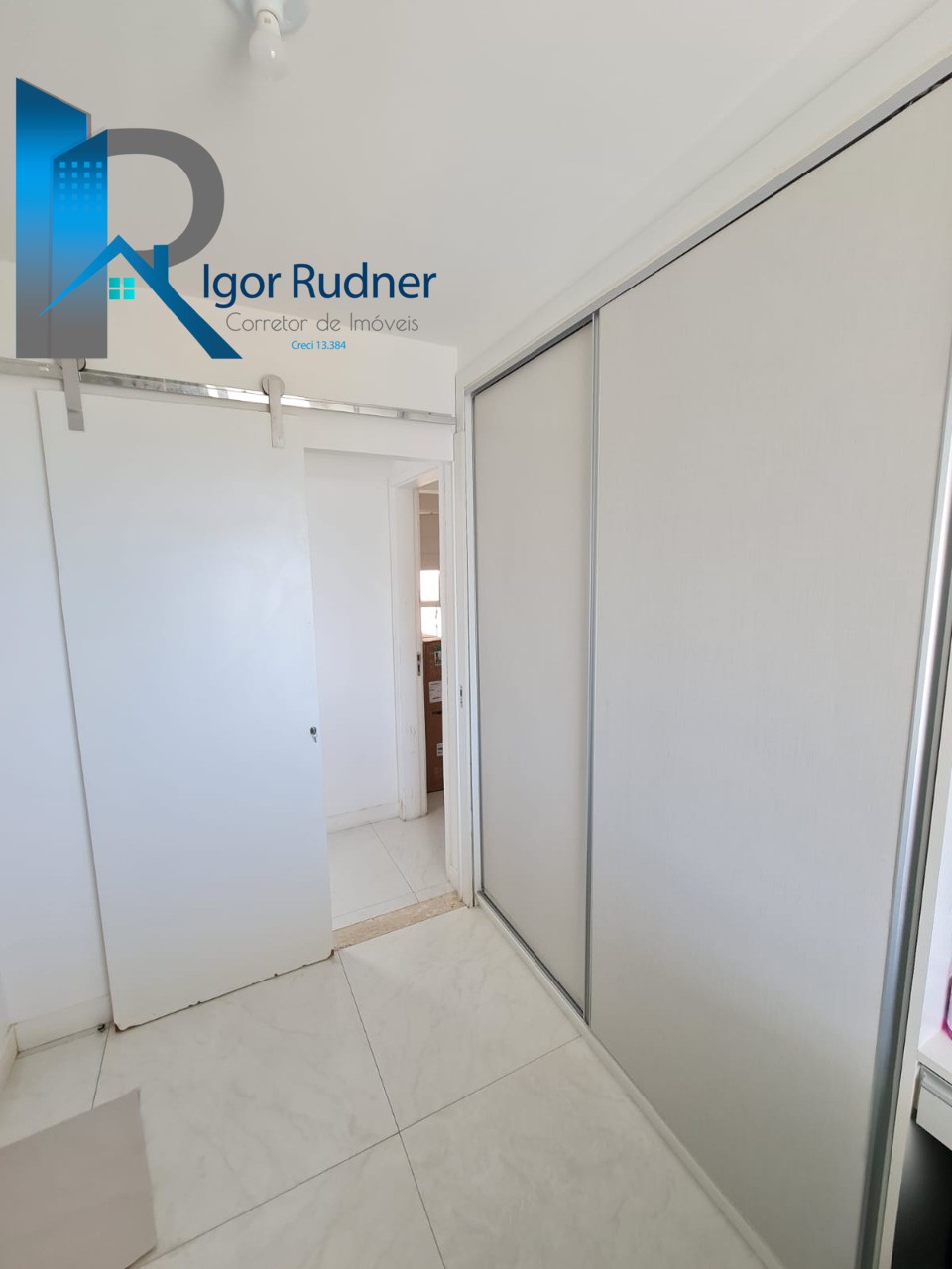 Apartamento à venda com 3 quartos, 145m² - Foto 22