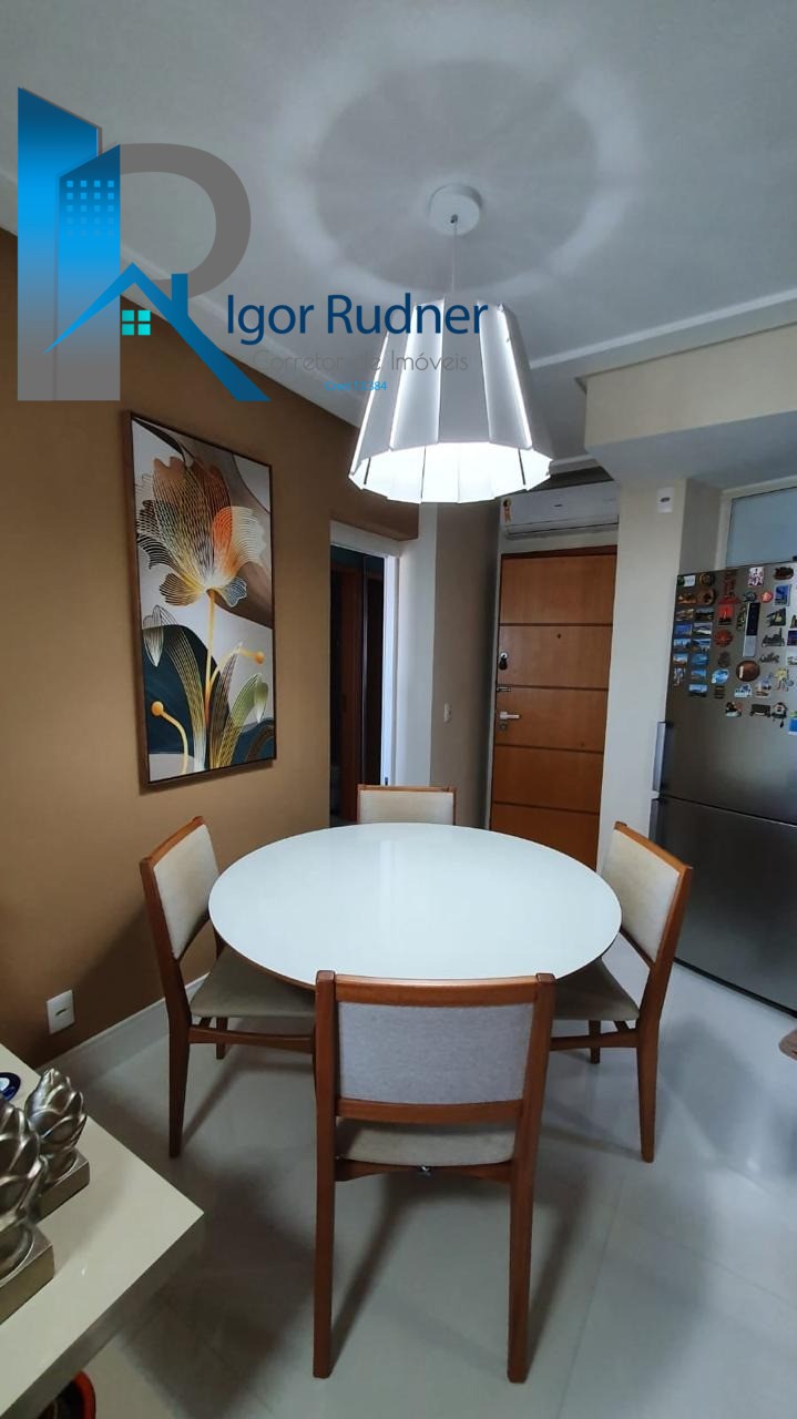 Apartamento à venda com 2 quartos, 72m² - Foto 7