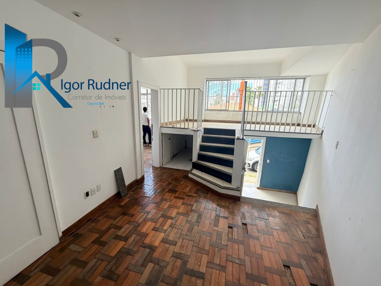 Apartamento à venda com 3 quartos, 76m² - Foto 2