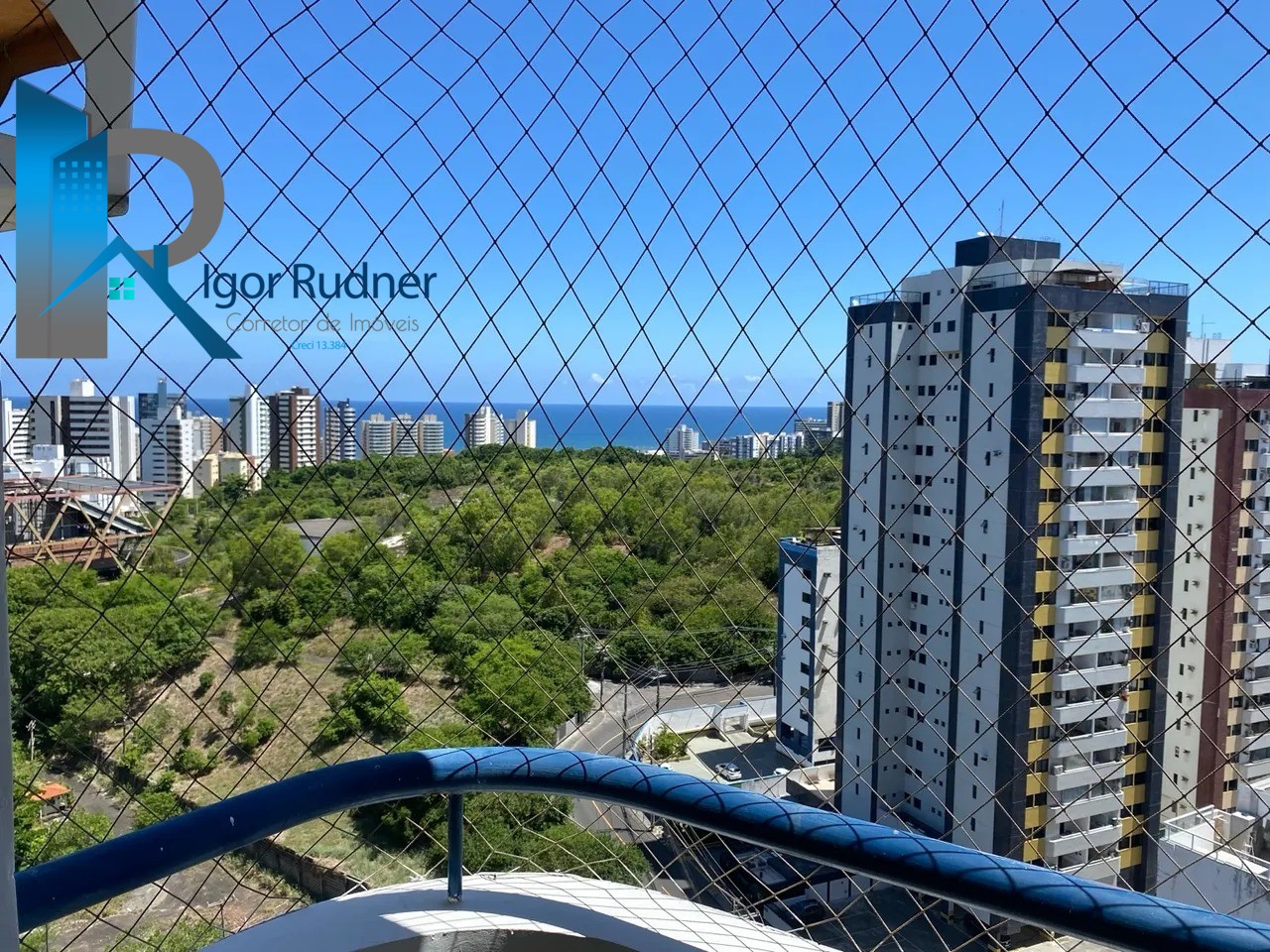 Apartamento à venda com 3 quartos, 118m² - Foto 4