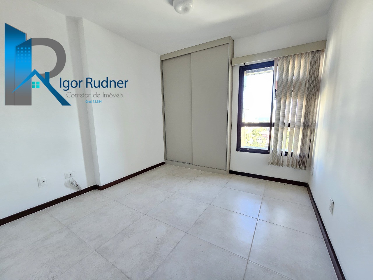 Apartamento à venda com 3 quartos, 119m² - Foto 12