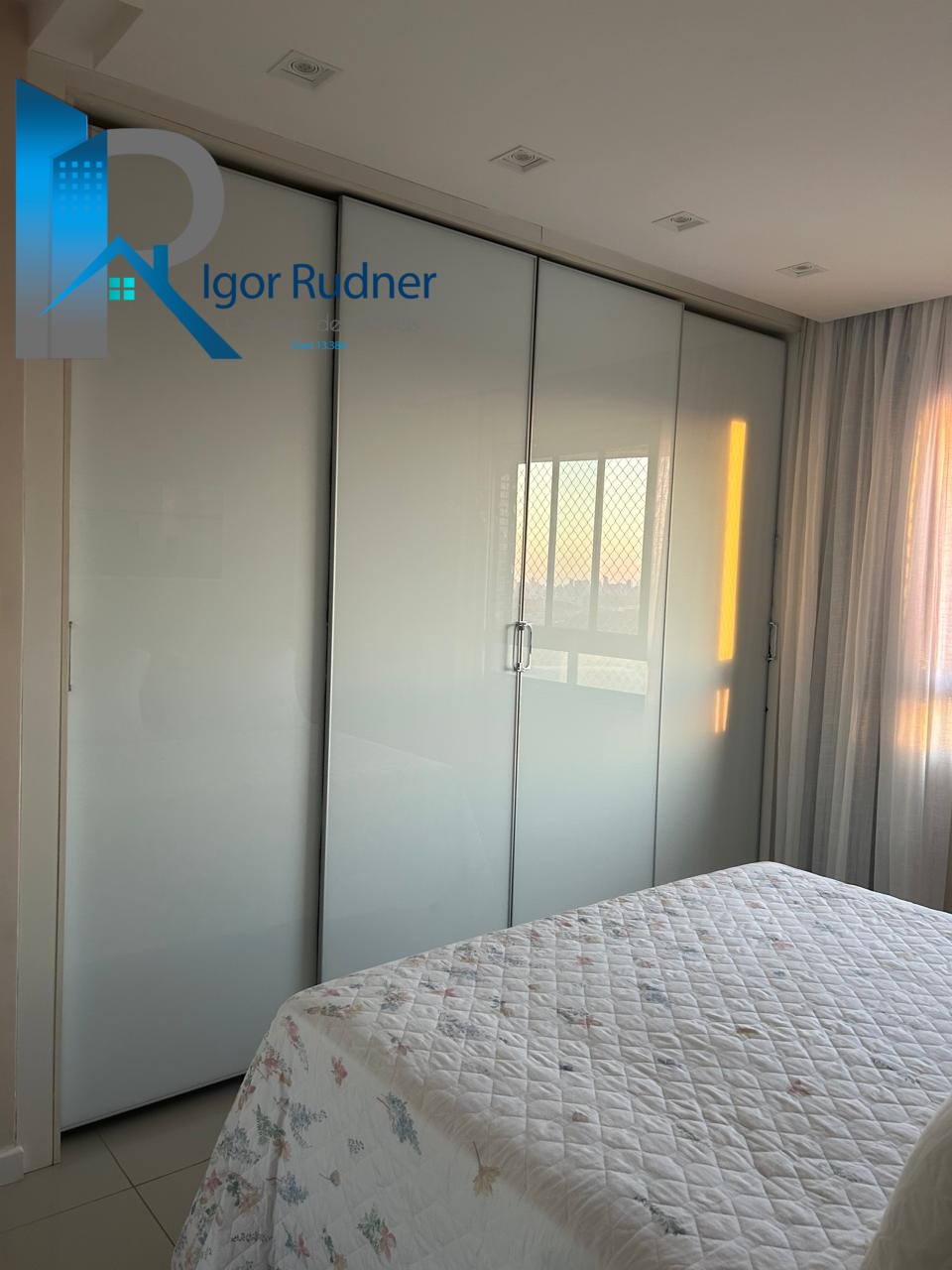 Apartamento à venda com 3 quartos, 113m² - Foto 12