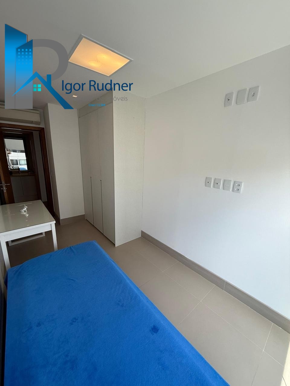 Apartamento à venda com 2 quartos, 76m² - Foto 9