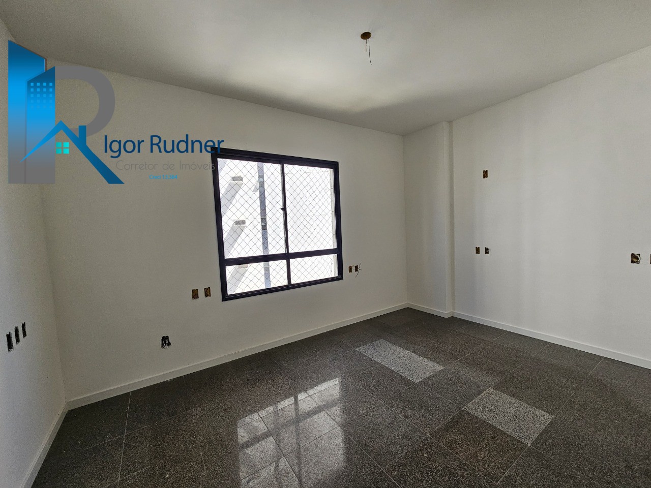 Apartamento à venda com 3 quartos, 97m² - Foto 10