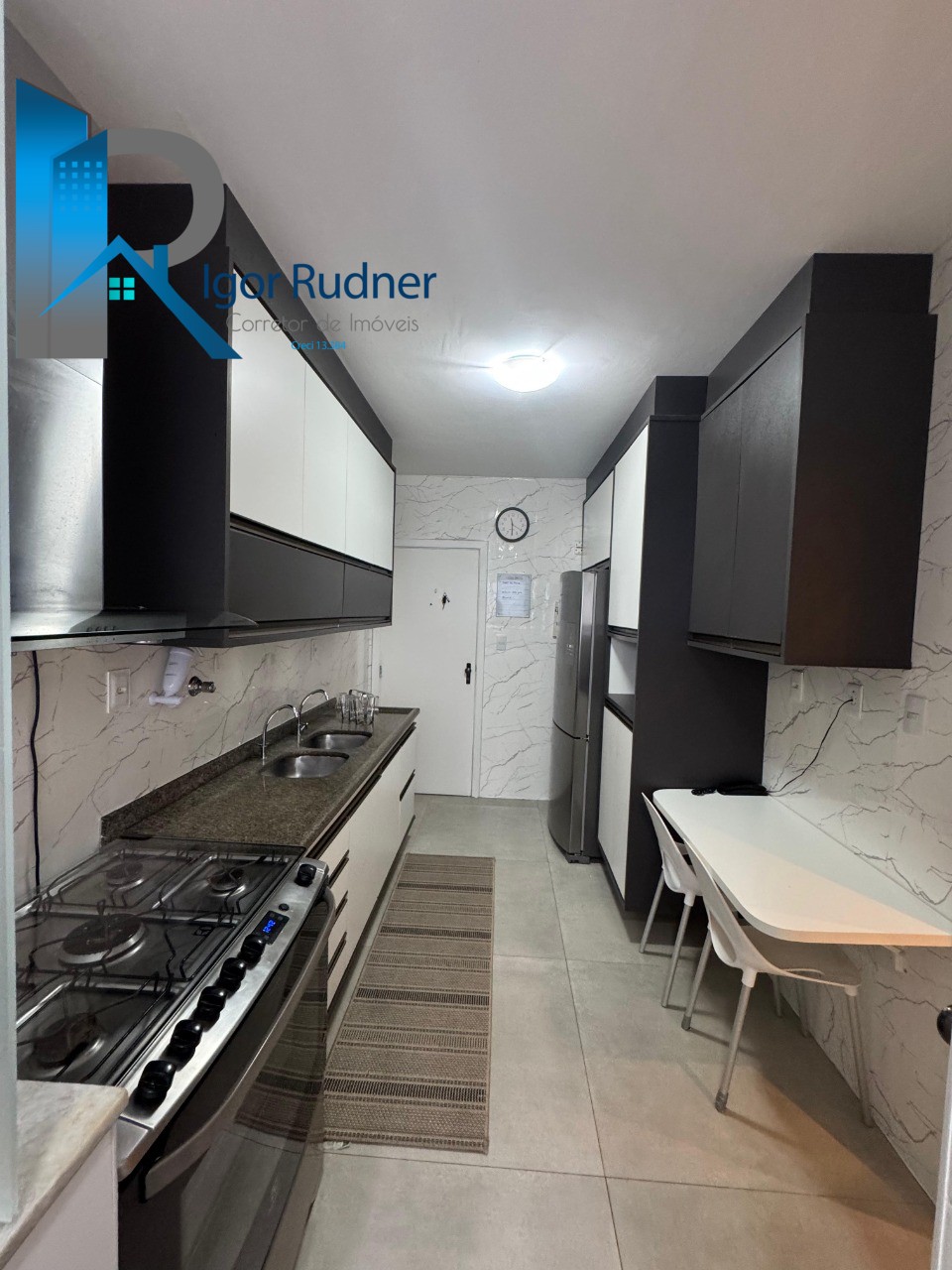 Apartamento à venda com 3 quartos, 105m² - Foto 12