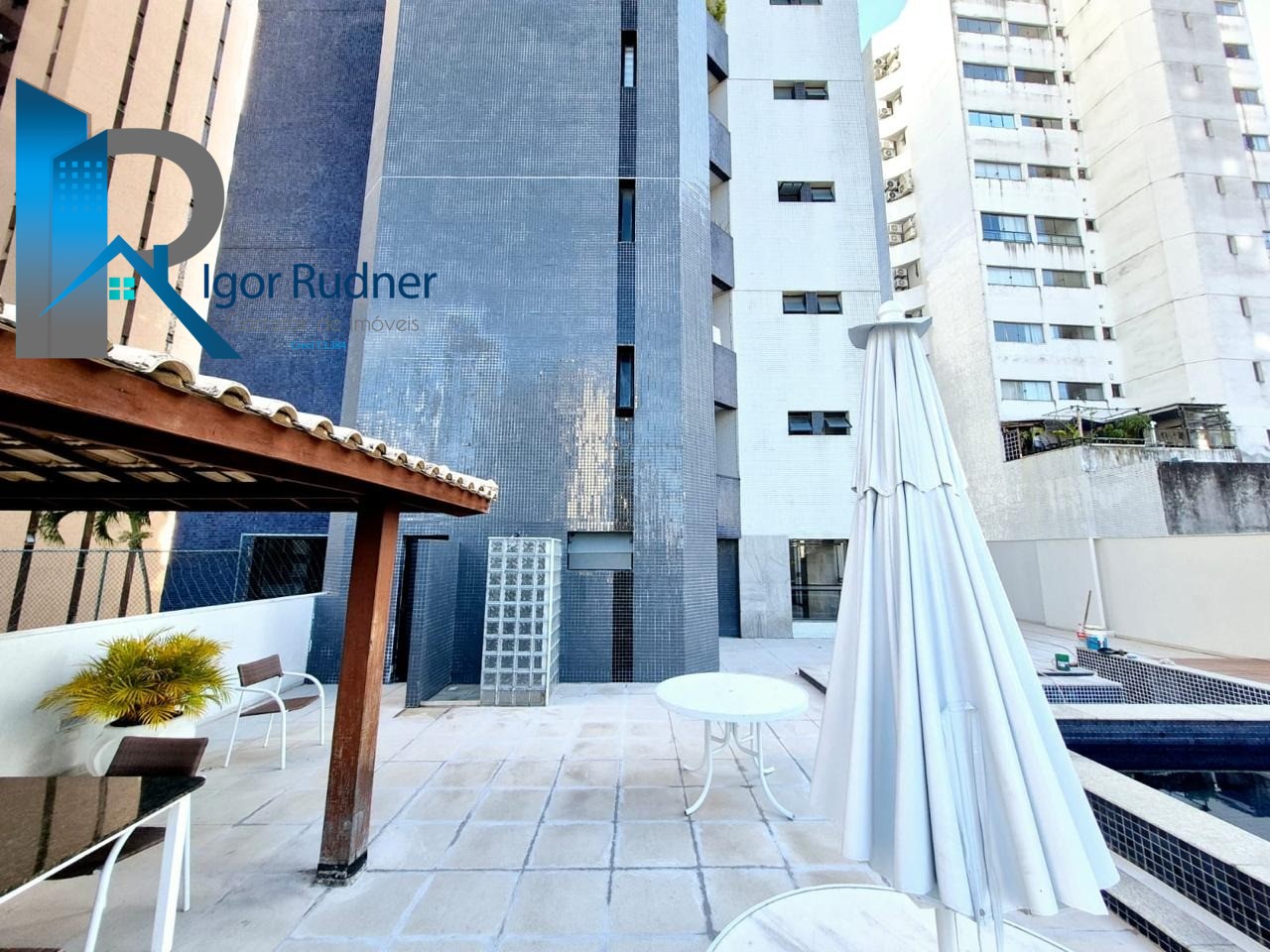 Apartamento à venda com 4 quartos, 321m² - Foto 47