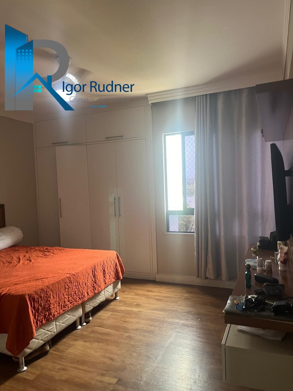 Apartamento à venda com 3 quartos, 136m² - Foto 11