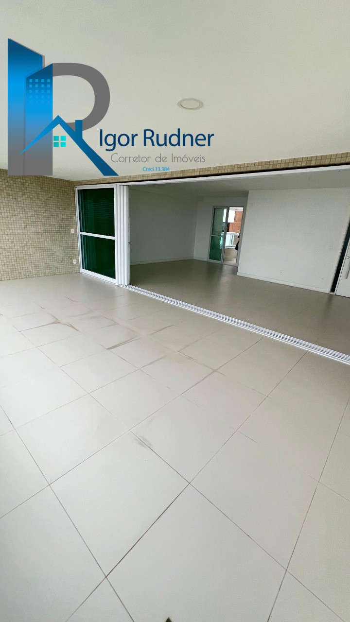 Apartamento à venda com 3 quartos, 204m² - Foto 5