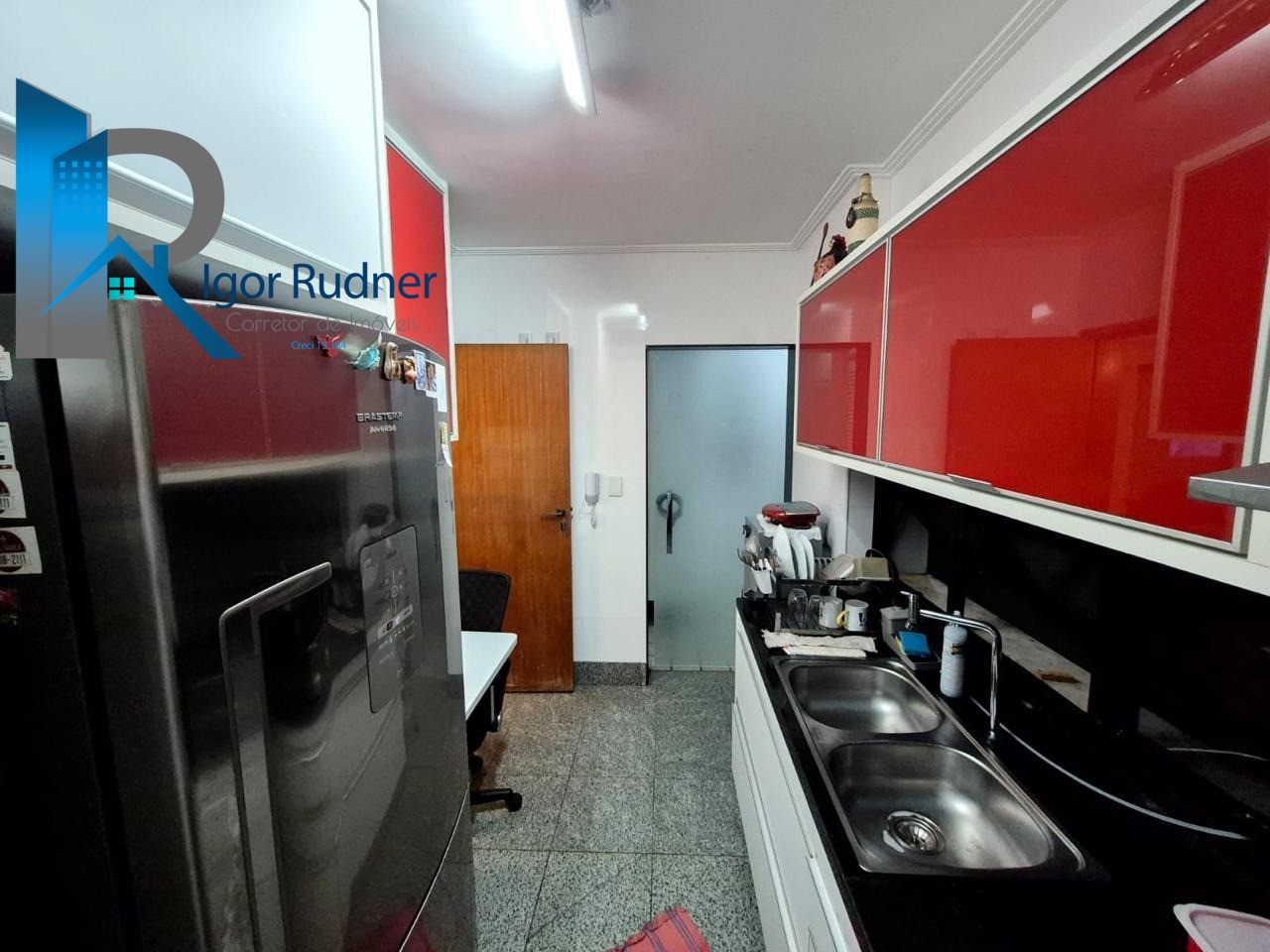 Apartamento à venda com 3 quartos, 135m² - Foto 30