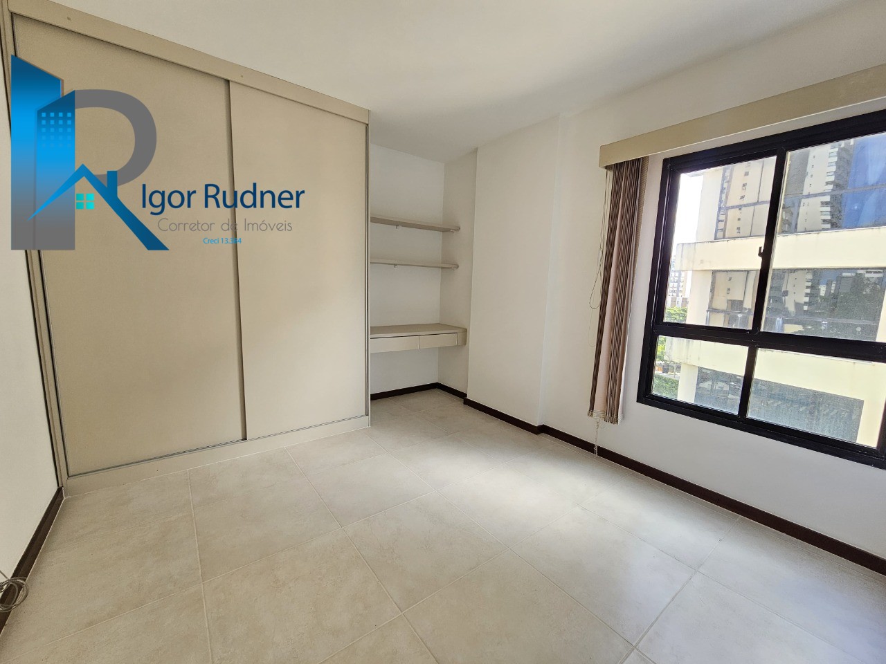 Apartamento à venda com 3 quartos, 119m² - Foto 13