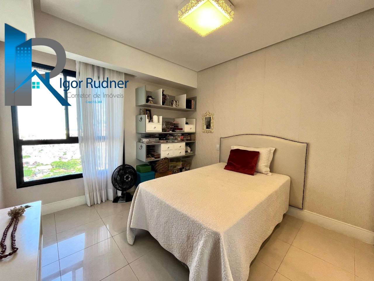 Apartamento à venda com 3 quartos, 280m² - Foto 12