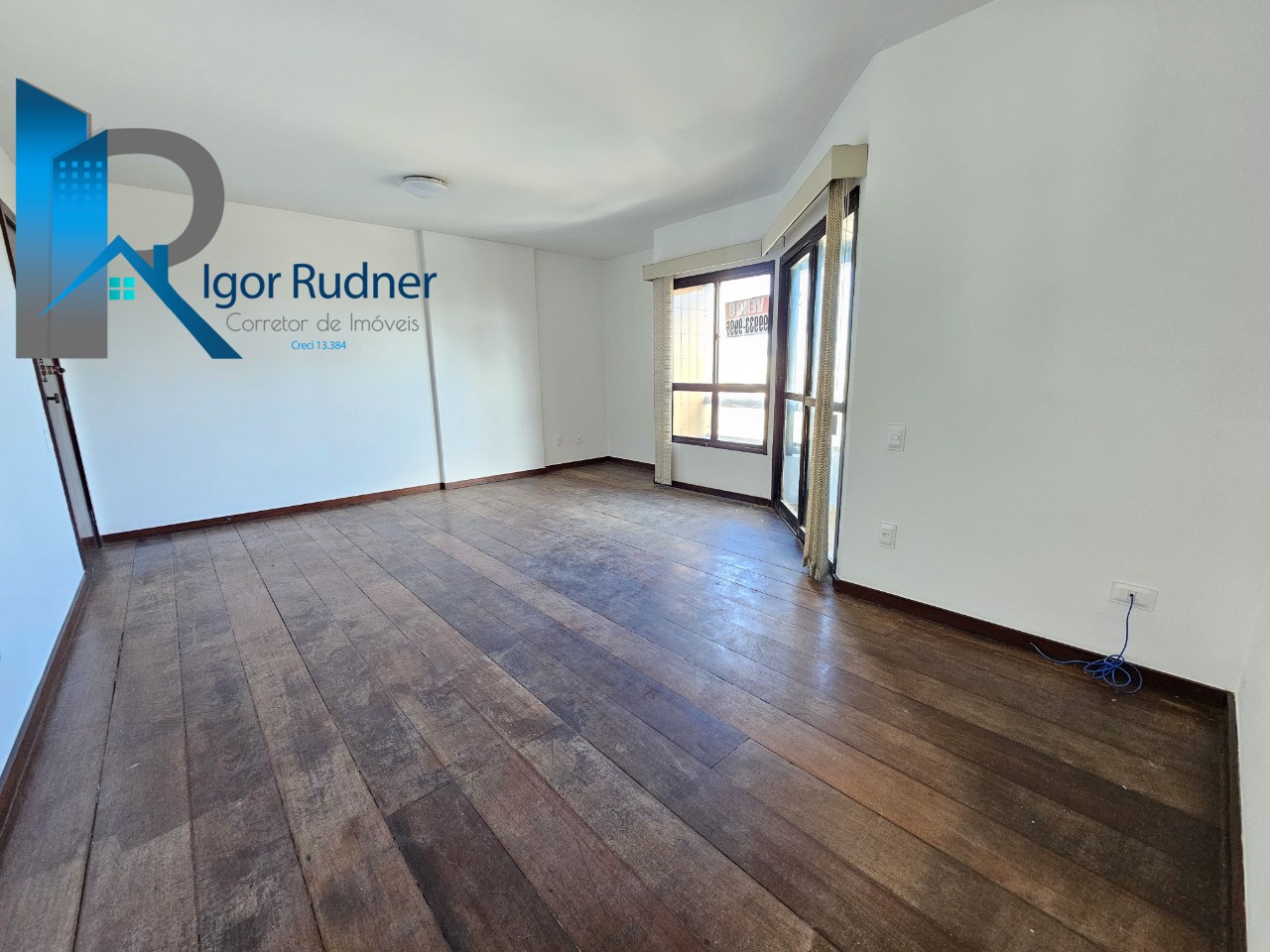 Apartamento à venda com 3 quartos, 119m² - Foto 3