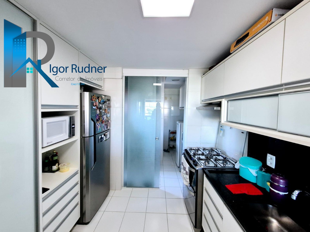 Apartamento à venda com 2 quartos, 92m² - Foto 11