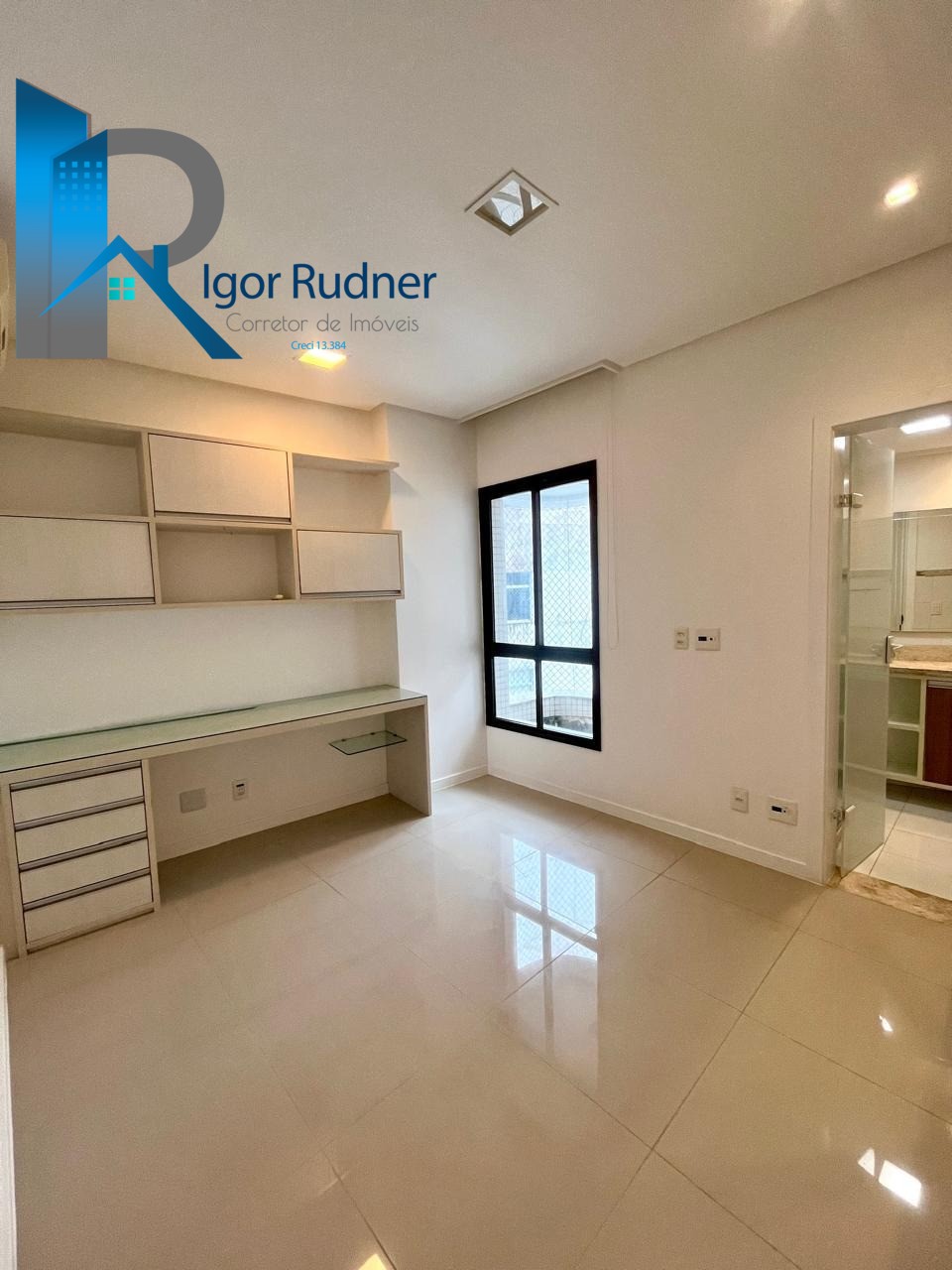 Apartamento à venda com 4 quartos, 190m² - Foto 20