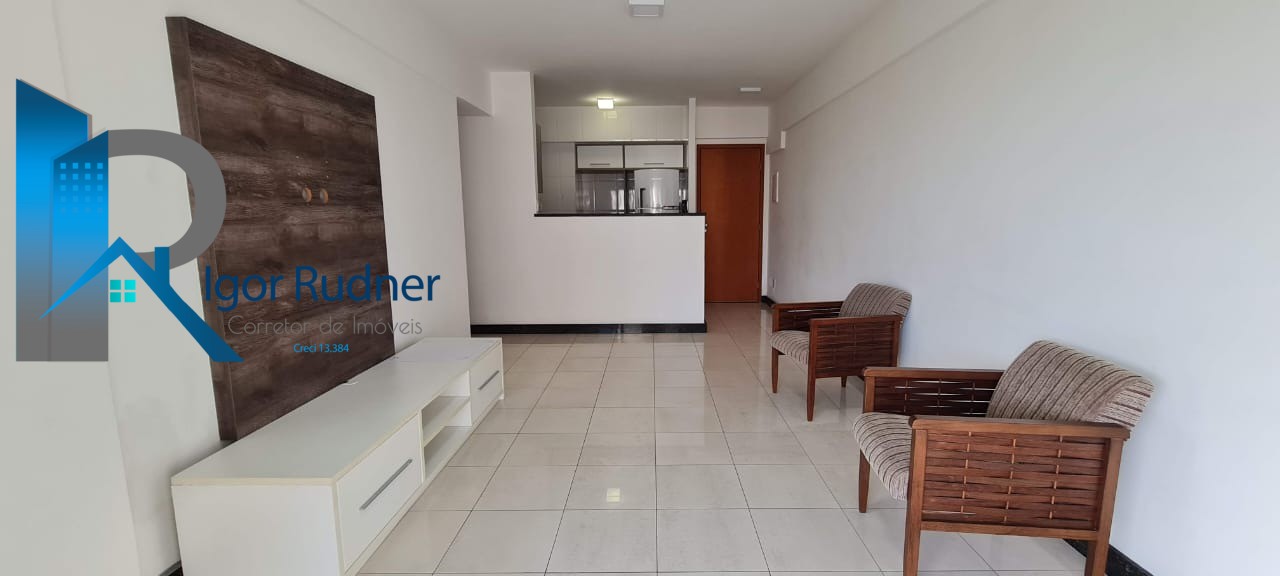 Apartamento à venda com 2 quartos, 70m² - Foto 2