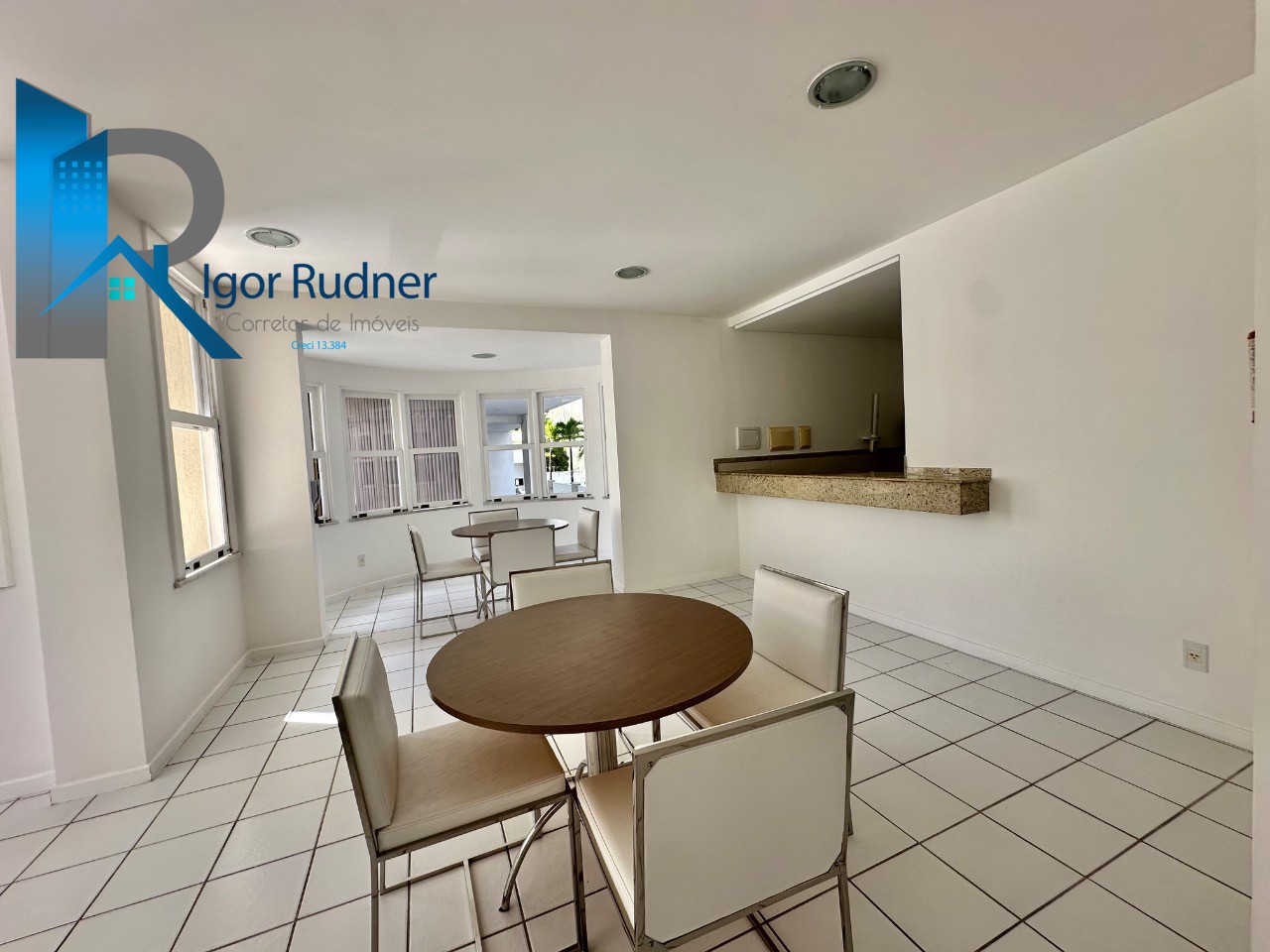 Apartamento à venda com 2 quartos, 83m² - Foto 23