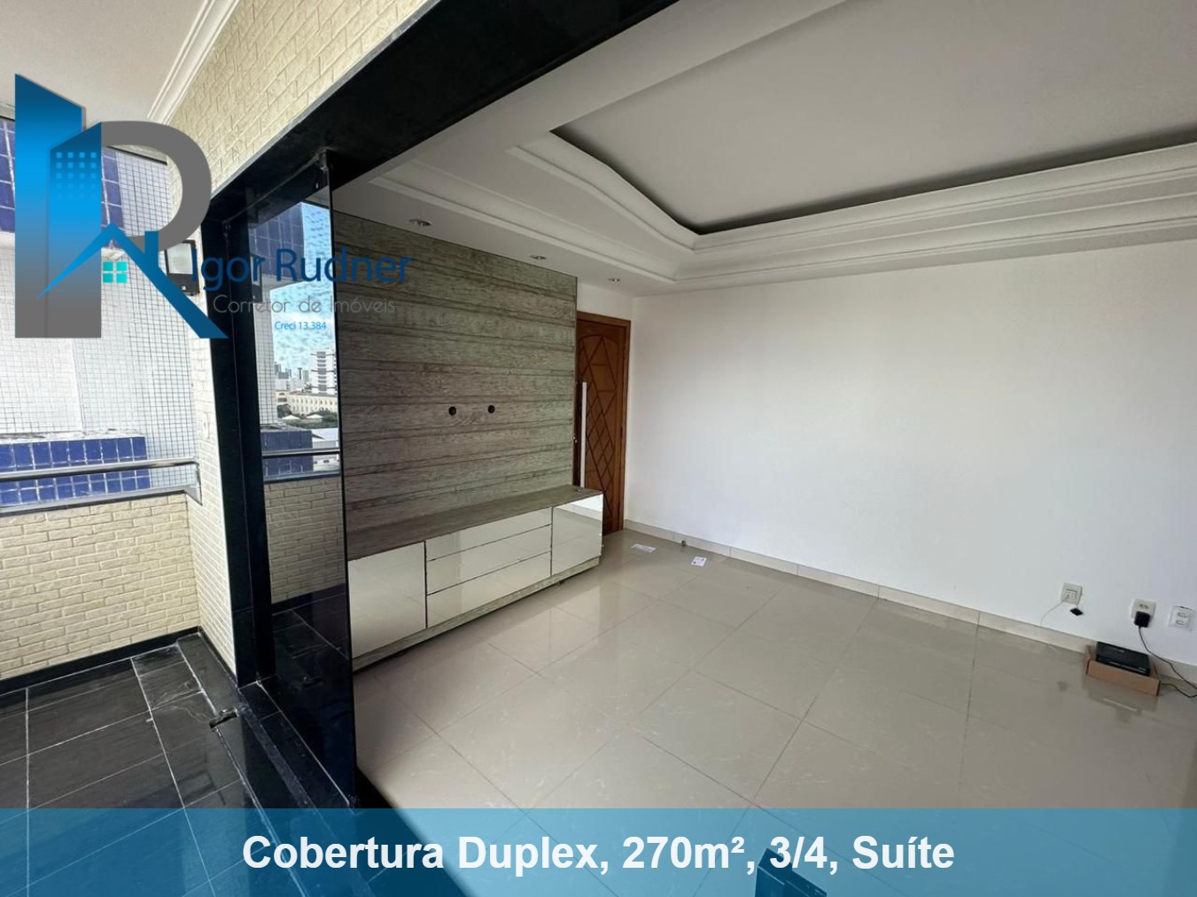 Apartamento à venda com 3 quartos, 270m² - Foto 1