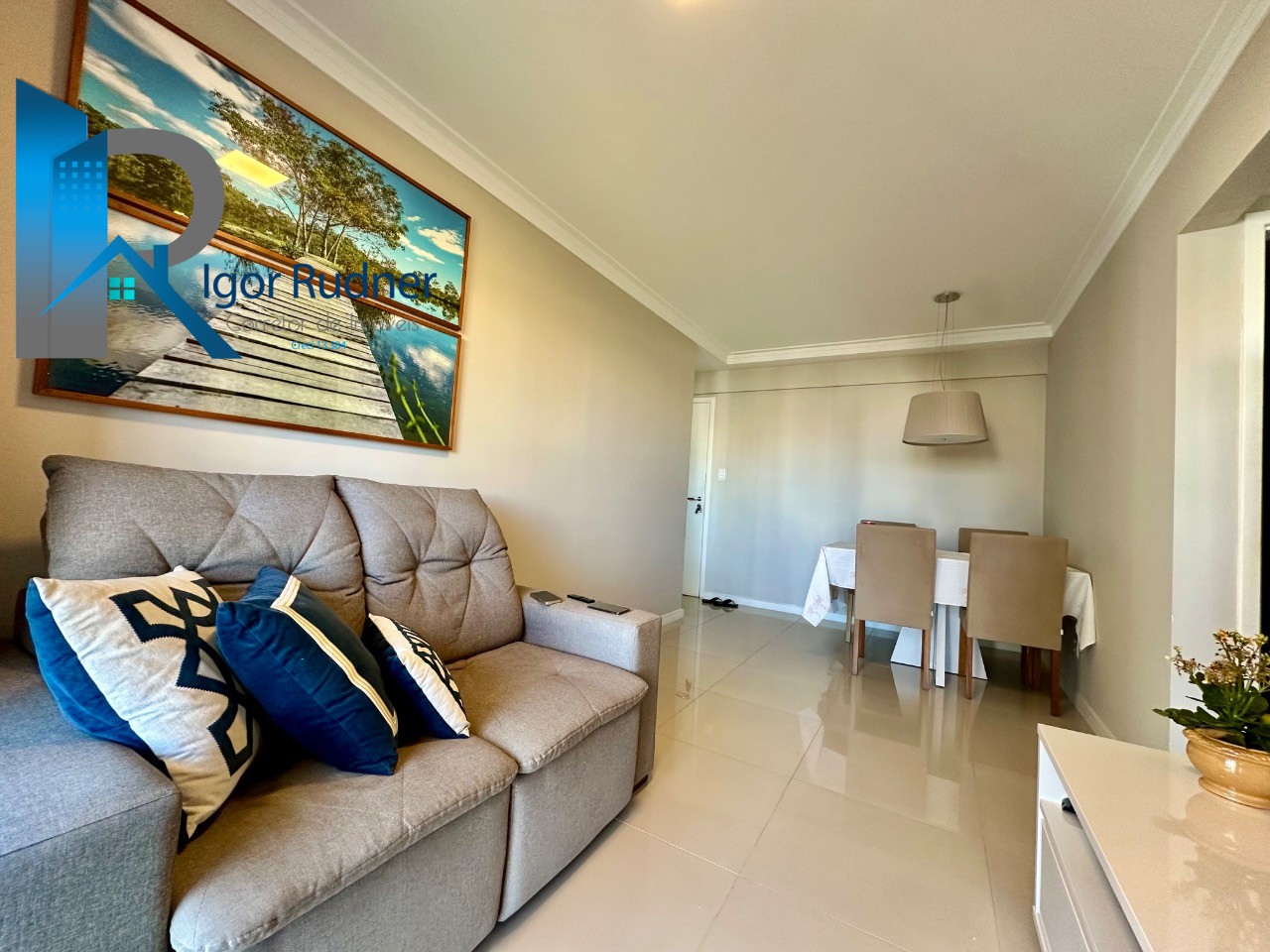 Apartamento à venda com 2 quartos, 60m² - Foto 3