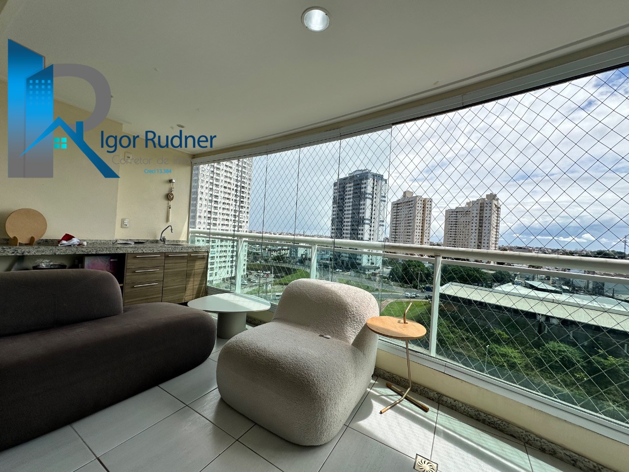 Apartamento à venda com 3 quartos, 143m² - Foto 3
