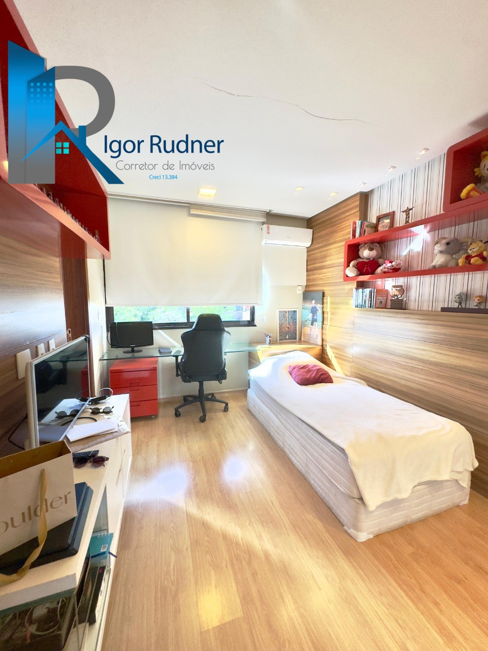 Apartamento à venda com 3 quartos, 180m² - Foto 10