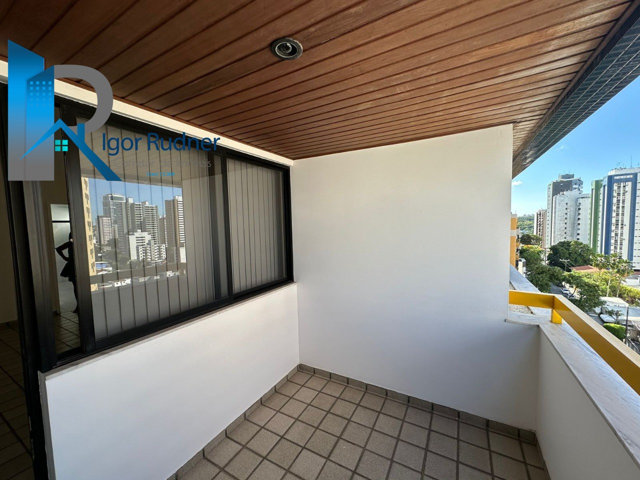 Apartamento, 3 quartos, 100 m² - Foto 2